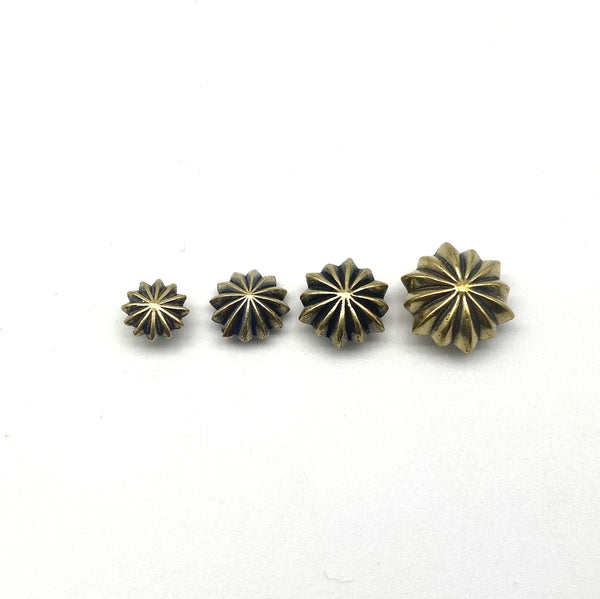 Flower Conchos Screw Back Rivets Leather Craft Decoration Hardwares 15mm