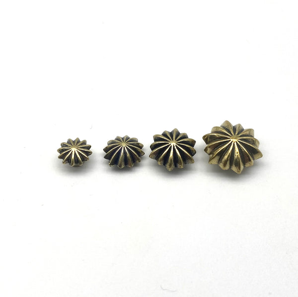 Flower Conchos Screw Back Rivets Leather Craft Decoration Hardwares 15mm