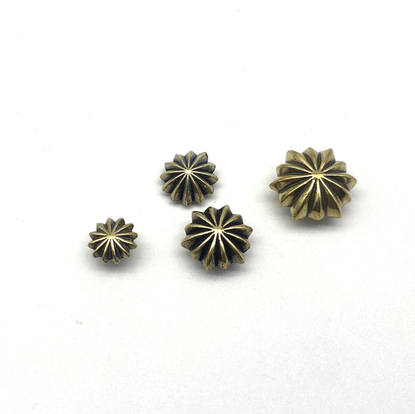 Flower Conchos Screw Back Rivets Leather Craft Decoration Hardwares 15mm