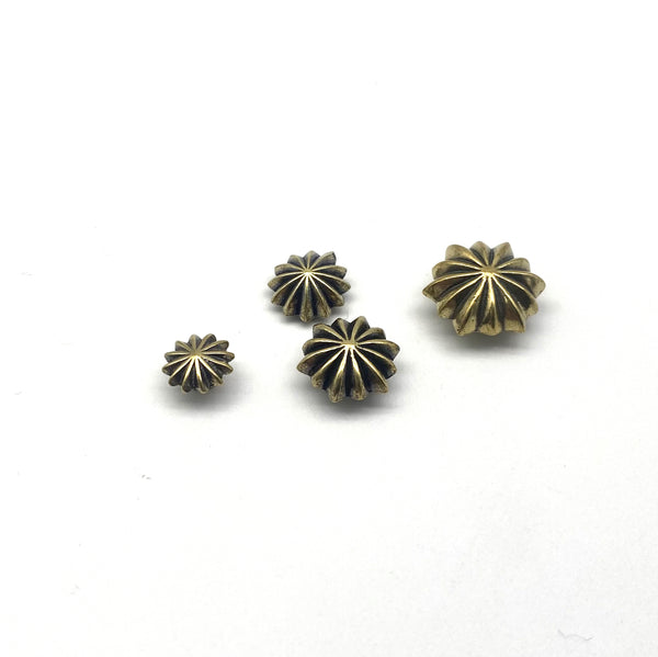Flower Conchos Screw Back Rivets Leather Craft Decoration Hardwares 15mm