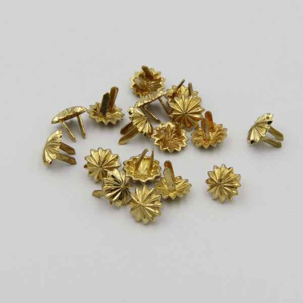 Flower Daisy Studs Pin Back Leather Crafts Decoration Hardwares - Concho