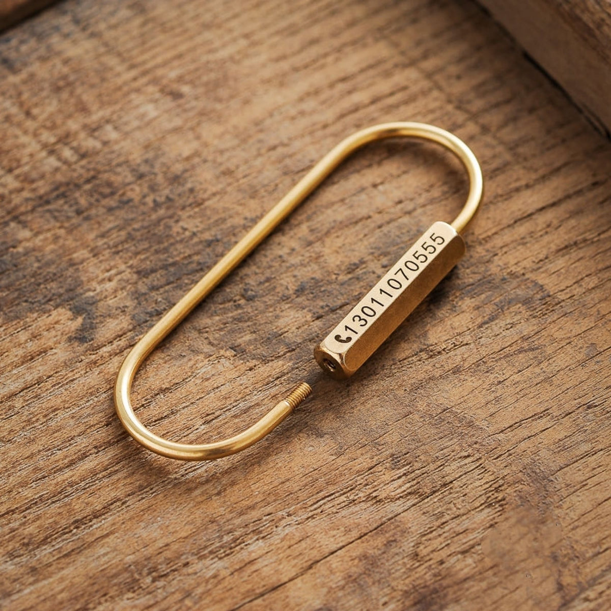 Personalized Text Brass Keychain Key Holder Gifts for Birthday,Friendship Gifts