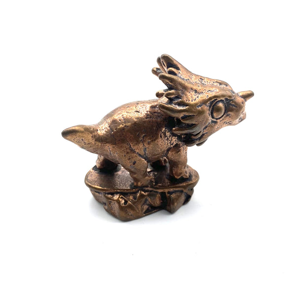 Exquisite Brass-Cast Dinosaur Sculptures: Ornamental Decor, Tactile Toy & Timeless Gift for Collectors and Kids