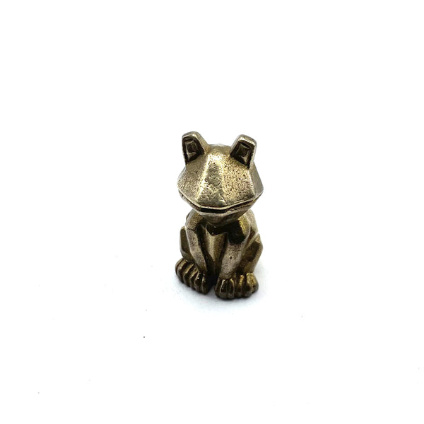 Vintage Brass Trinket Collection: Frog Figurine,Playful Desk Companion & Safe Gift for Children's Bedroom Styling