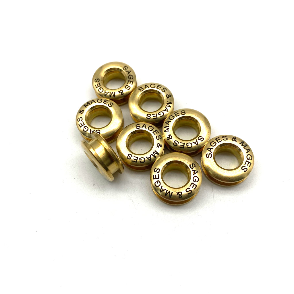 Grommets set isolated. Metal, brass, steel, gold, silver eyelets. Banner  washers, curtain clips. Grommet ring design. Chrome cringles. Card, label,  ta Stock Photo - Alamy