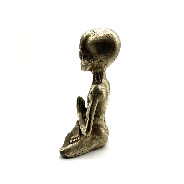 Bronze Yoga Alien Statues Decorative Brass Figurine Desk Artistic Ornament Sculpture,Exclusive Gifts For Friends