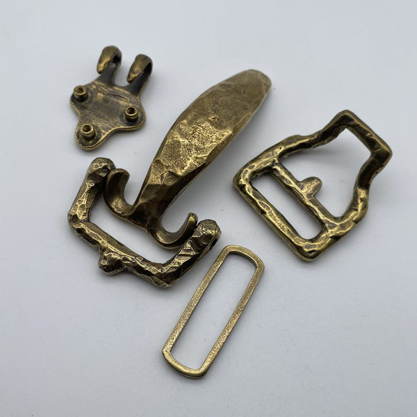 Hand-Hammered Brass Belt Hardware Set,Artisan-Made cavalry buckle