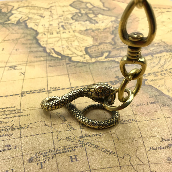 Handcrafted Keychain Gifts, Snake Fish Hook Key Holder Managers,Men Belt Decoration Accessories