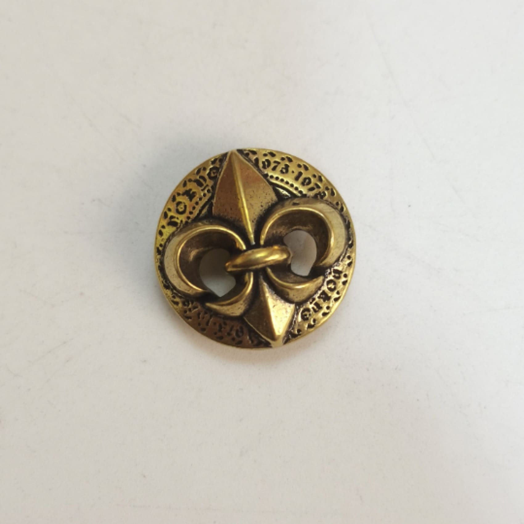 Fleur De Lis Conchos Screw Back Rivet For Leather Decoration