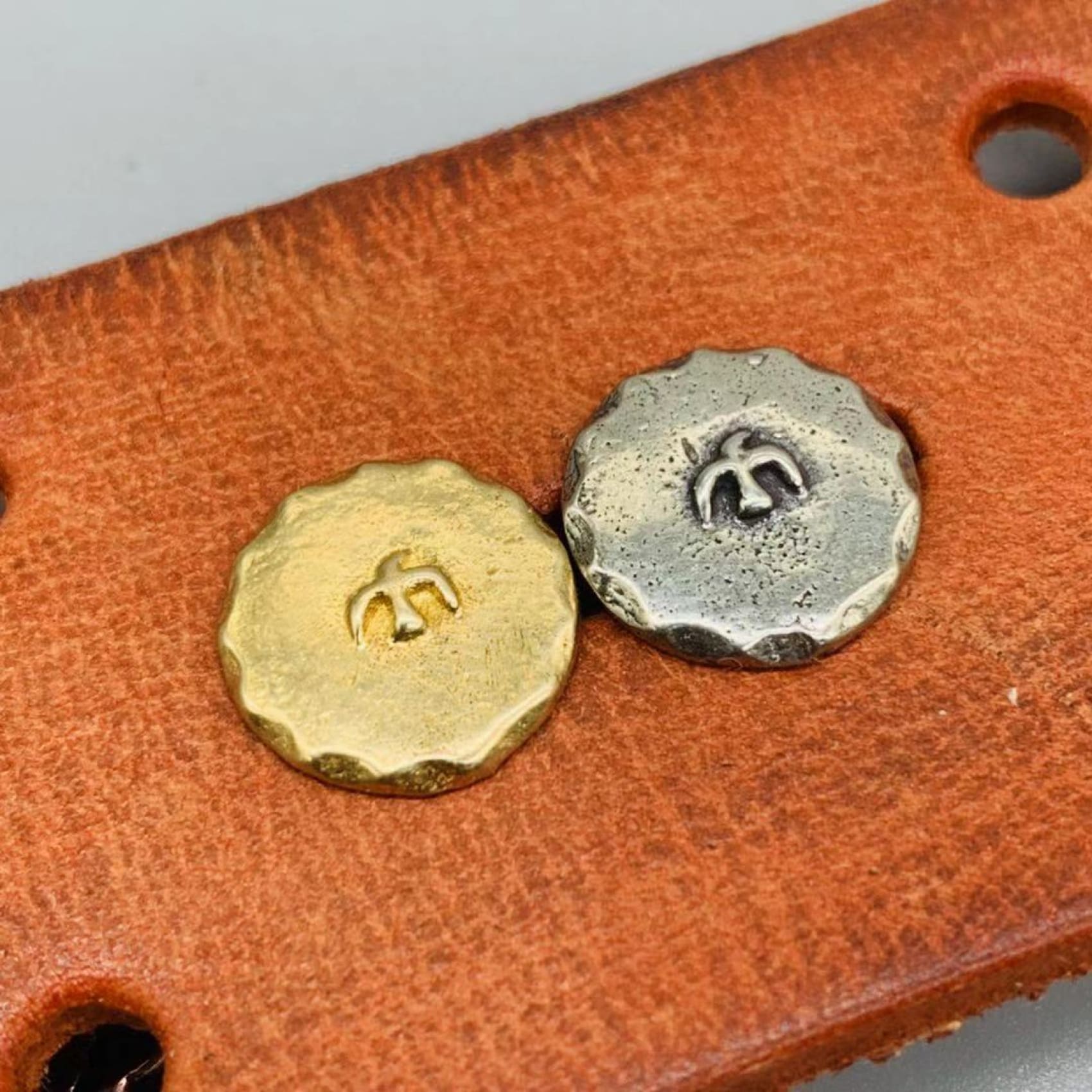 Leather Decoration Concho Pin Back Goros Design - Concho
