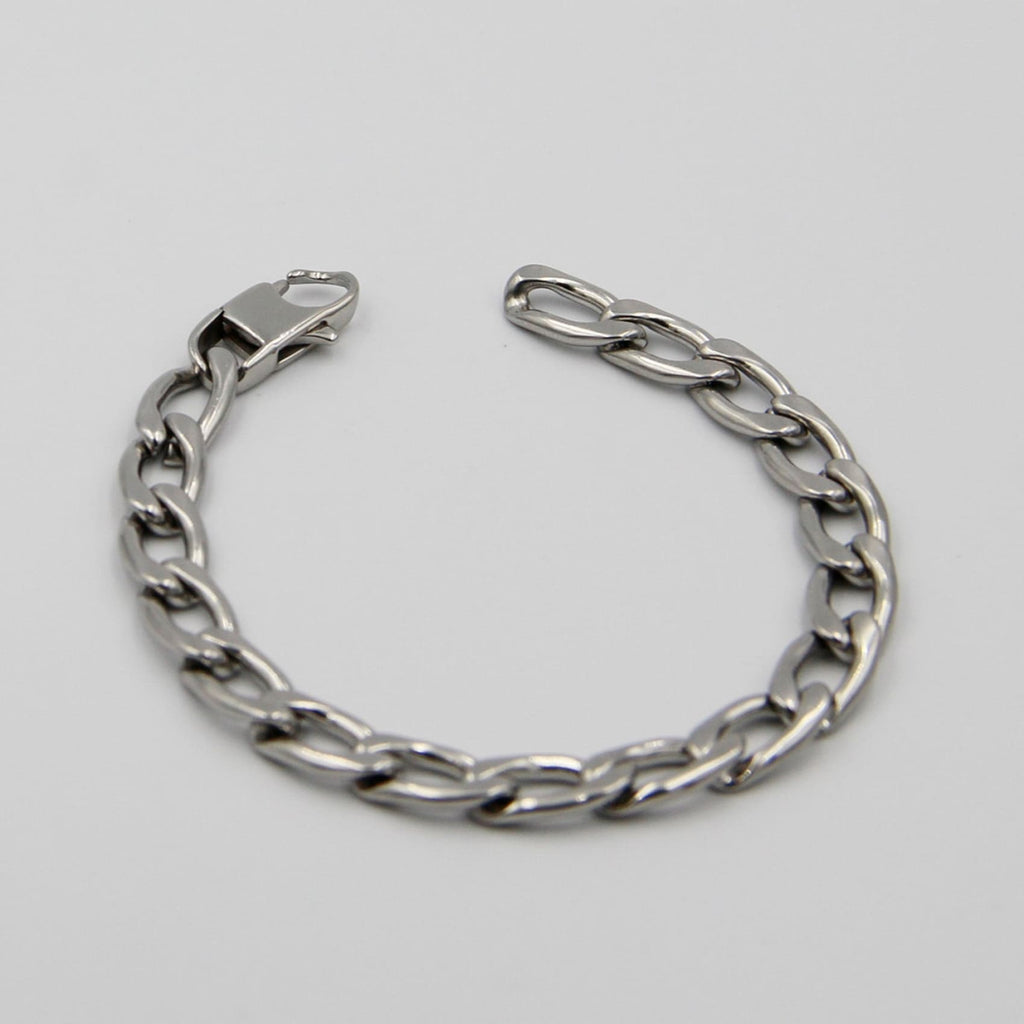 Designer Bracelet Lookalikes On The Cheap! — Champagne & Savings | Bracelet  designs, Jewelry design, Classic bracelets
