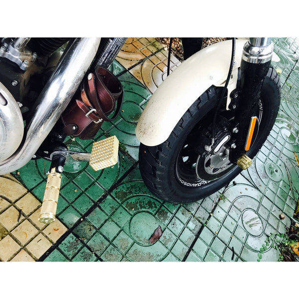 Motorcycle Brass Handlebar Grips+Foot Pedal+Shift Peg 5pcs/Set Custom Bullets Brass Grips - motor hand grip