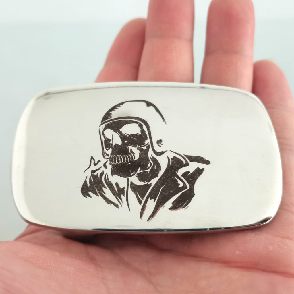 Buckle Logo