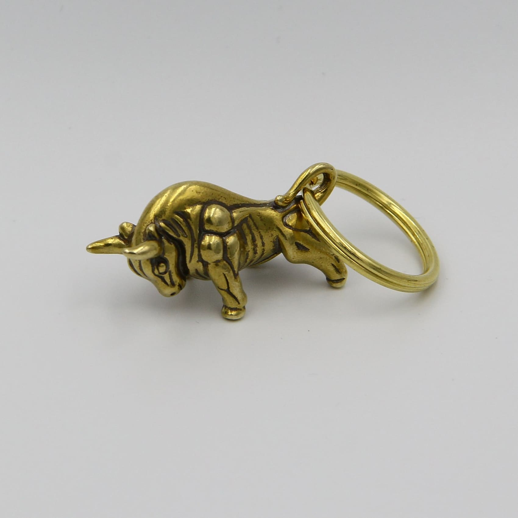 Brass Bull Keyring,Bull Pendant Keychain,Gift For Kids